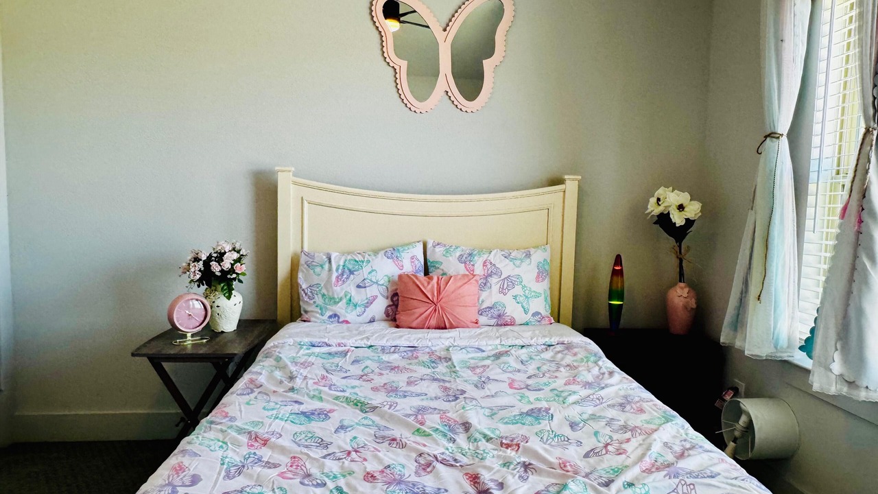 Photo of Bedroom in Lincoln Park