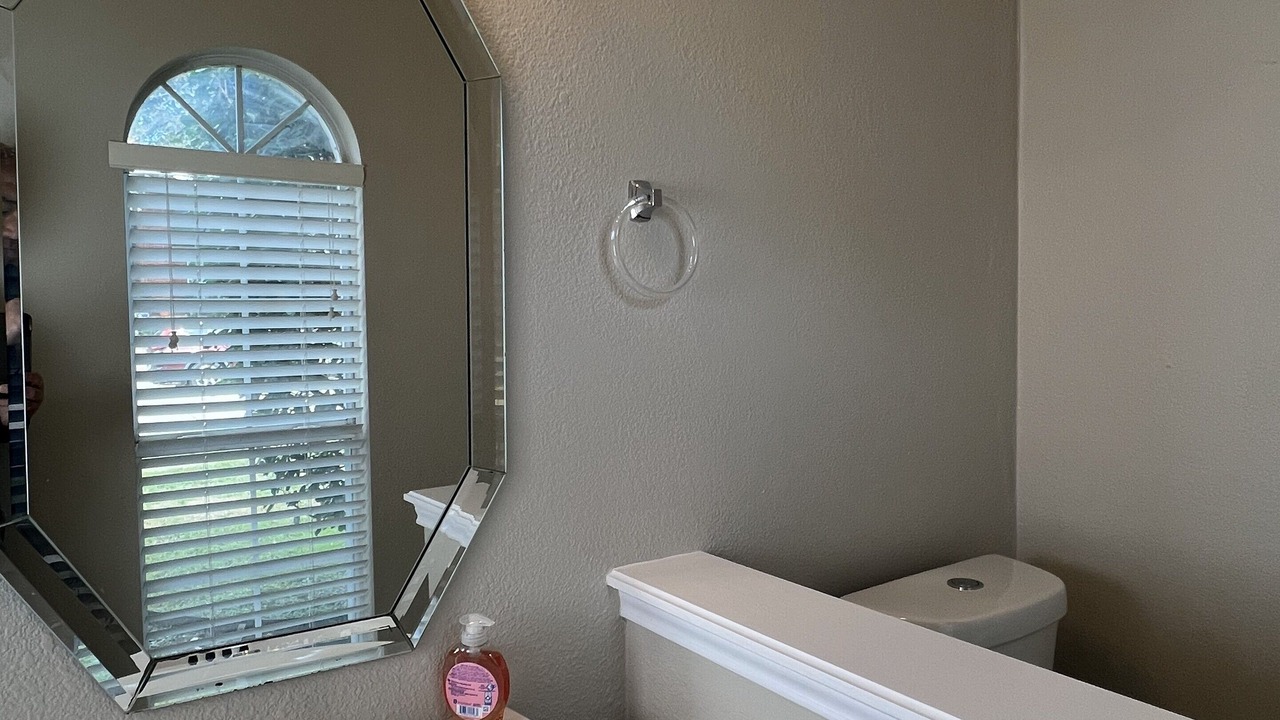 Photo of Bathroom in North Central Carrollton
