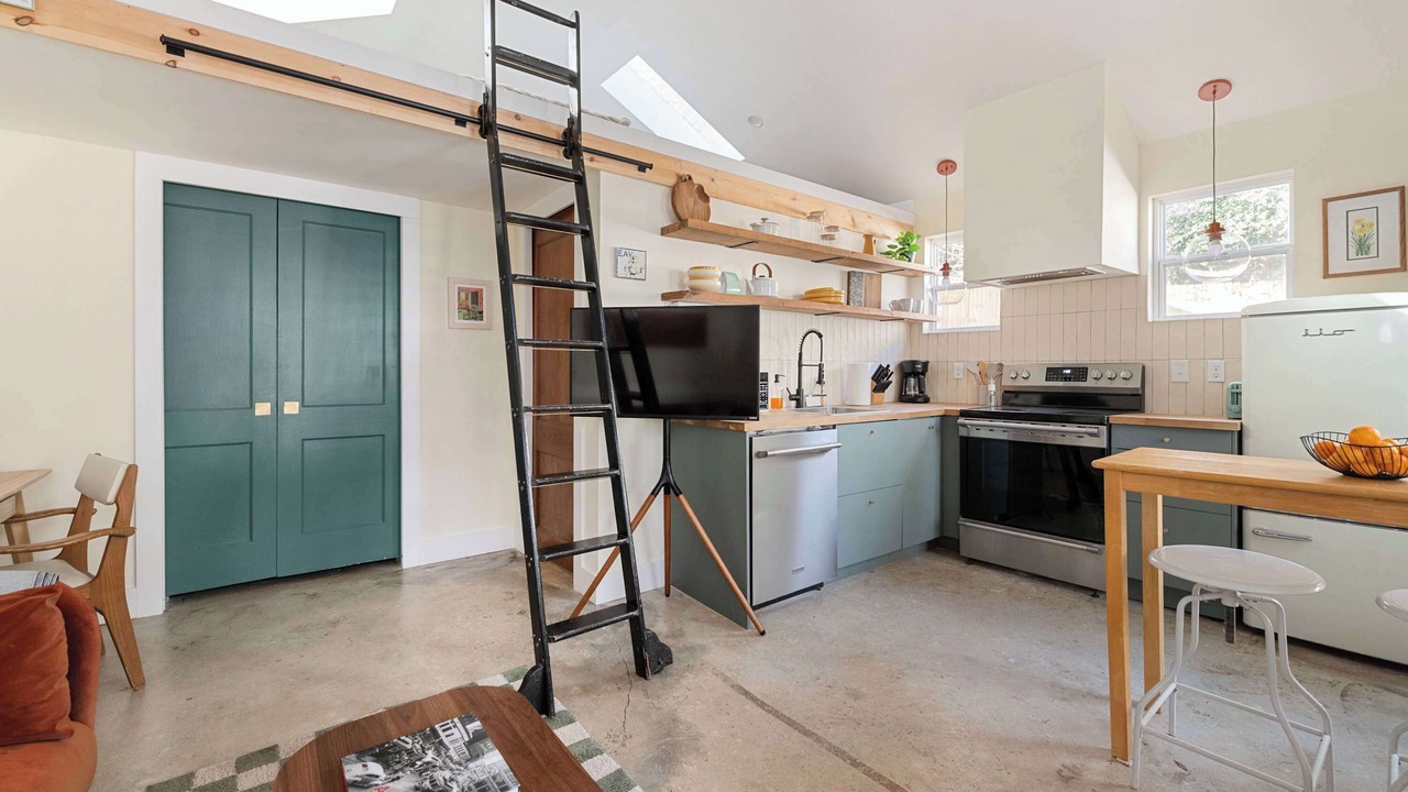 Photo of Others in East Atlanta