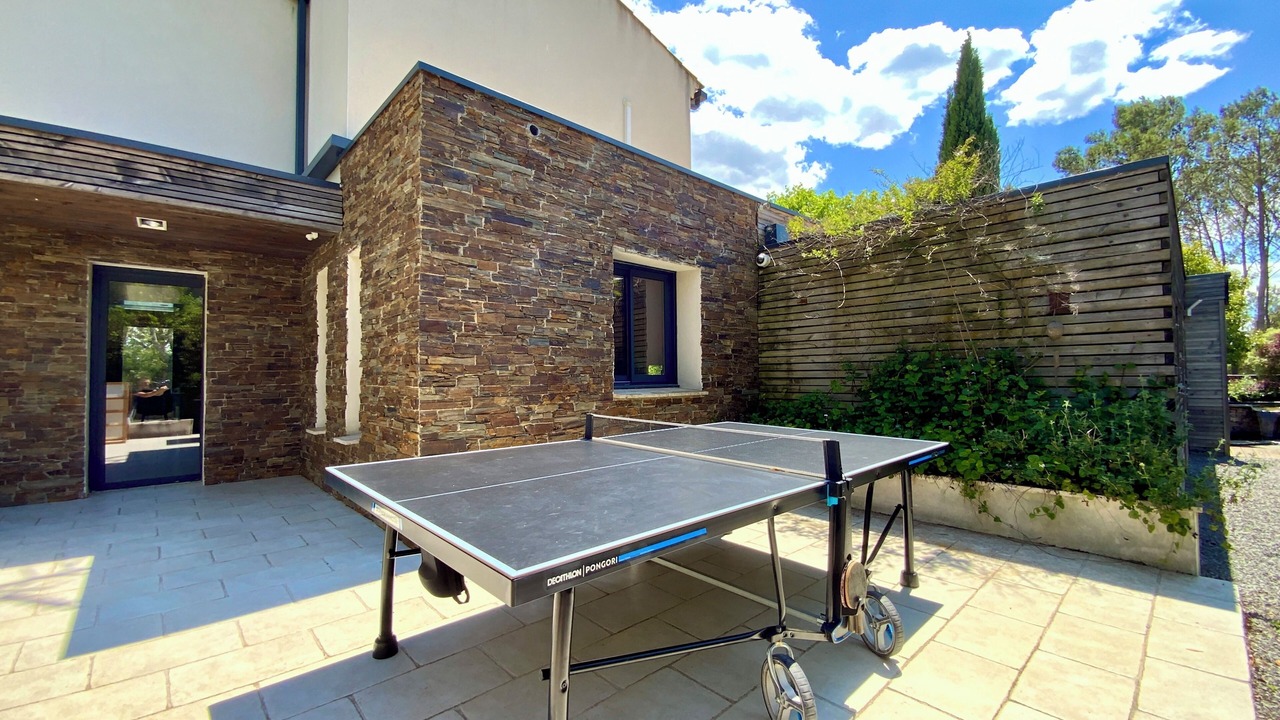 Photo of Patio Balcony in Saint-Genies-des-Mourgues