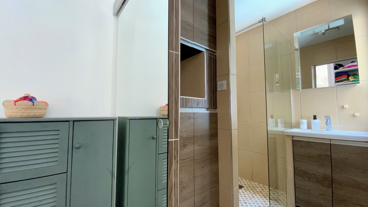 Photo of Bathroom in Saint-Genies-des-Mourgues
