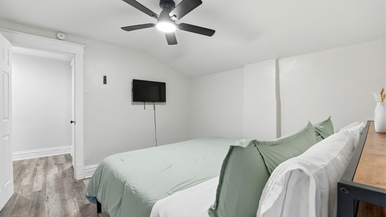 Photo of Bedroom in St. Louis