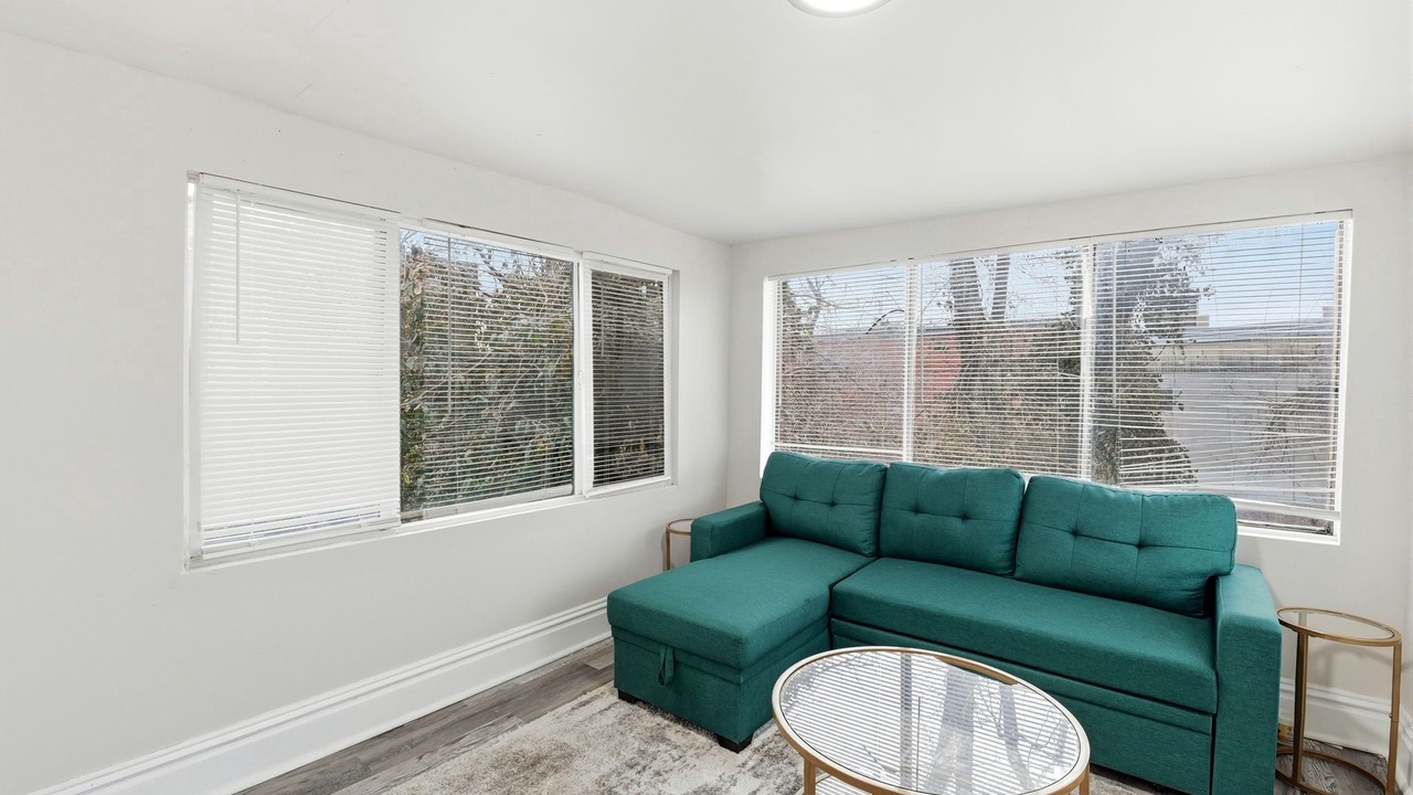 Photo of Livingroom in St. Louis