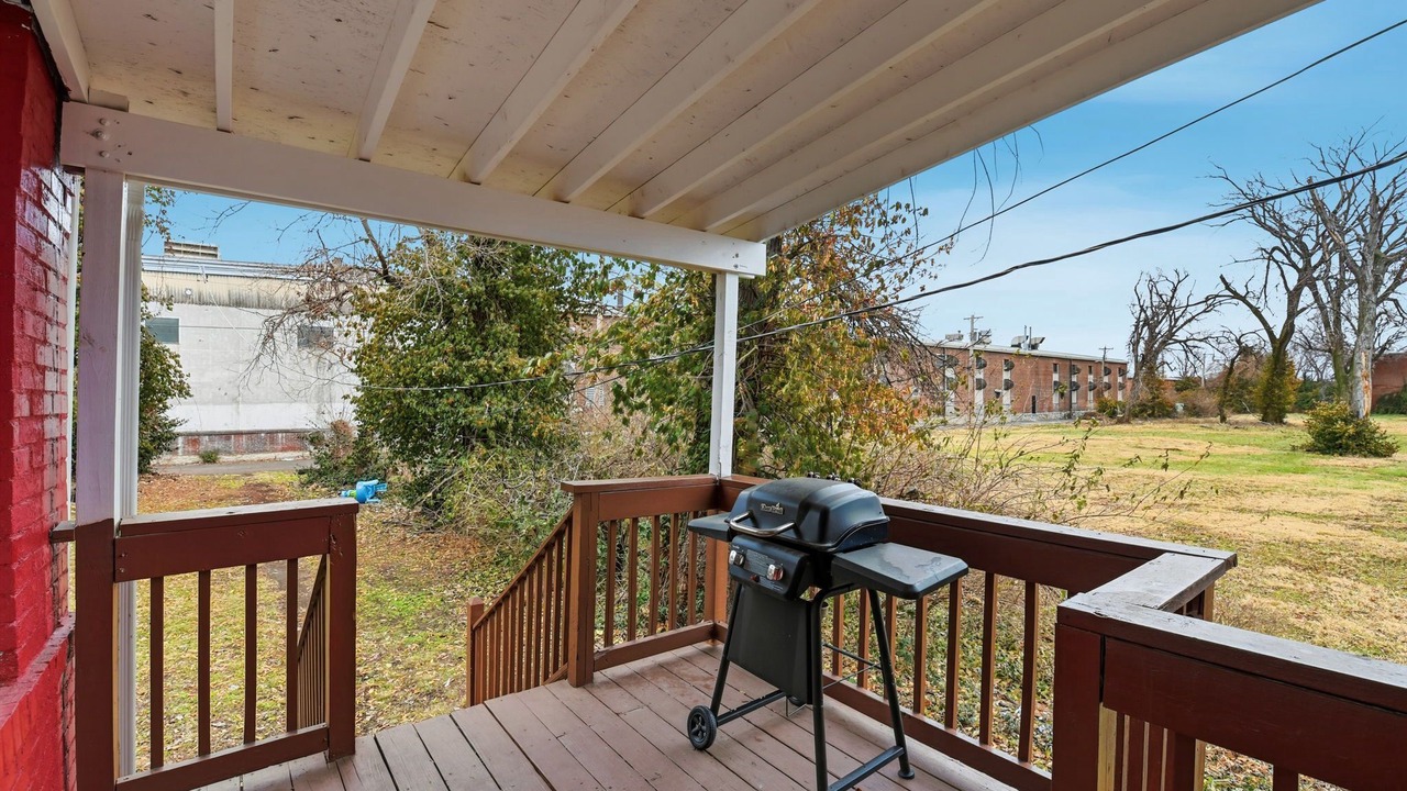 Photo of Patio Balcony in St. Louis