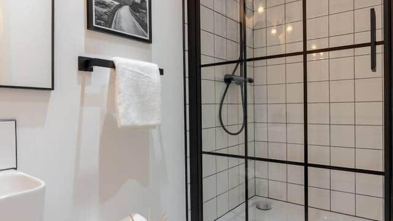 Photo of Bathroom in North West