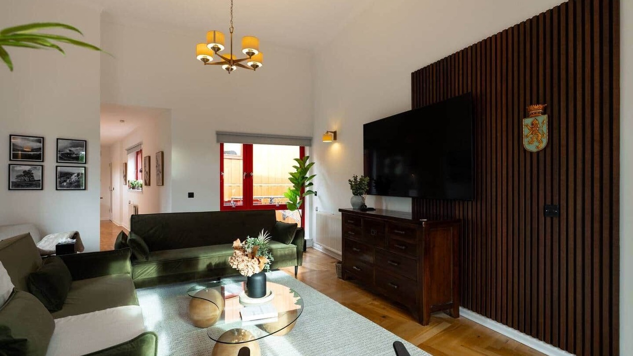 Photo of Livingroom in North West