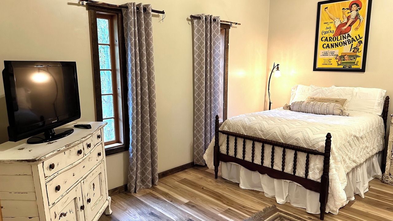 Photo of Bedroom in Welcome