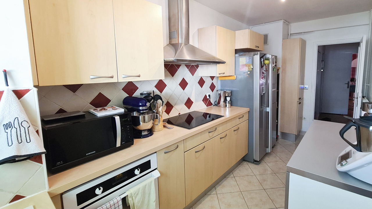 Photo of Kitchen in Le Vesinet
