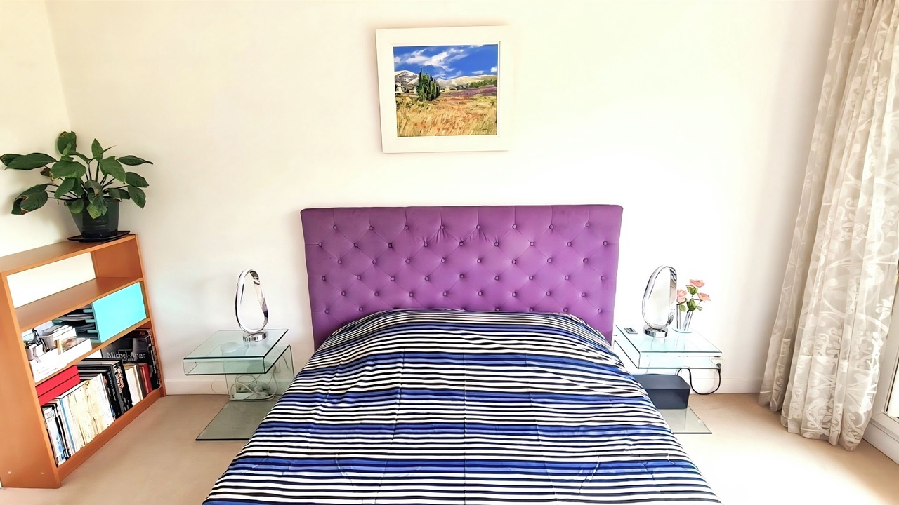 Photo of Bedroom in Le Vesinet