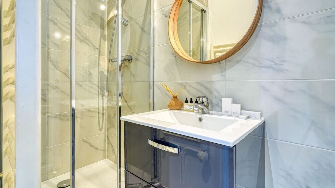 Photo of Bathroom in Faubourg-du-Roule