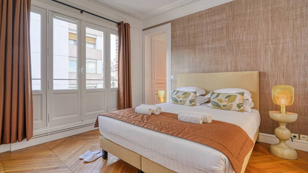 Photo of Bedroom in Faubourg-du-Roule