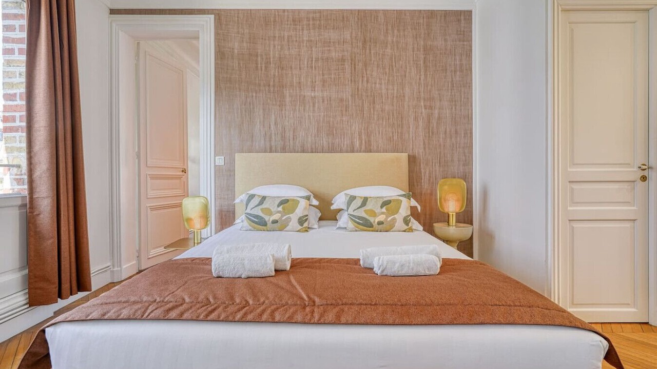 Photo of Bedroom in Faubourg-du-Roule