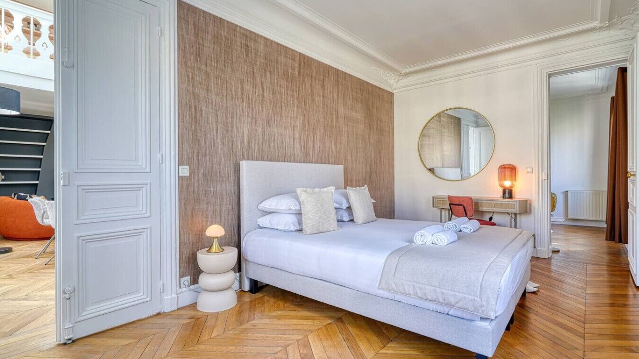 Photo of Bedroom in Faubourg-du-Roule