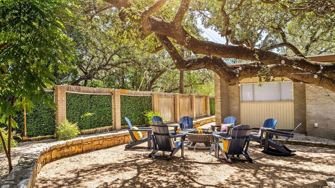 Photo of Patio Balcony in Medical Center District