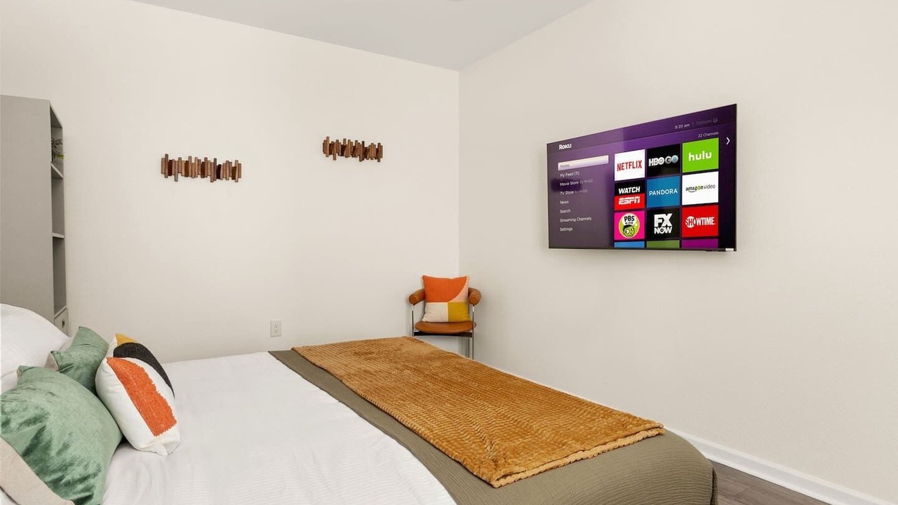 Photo of Bedroom in Medical Center District