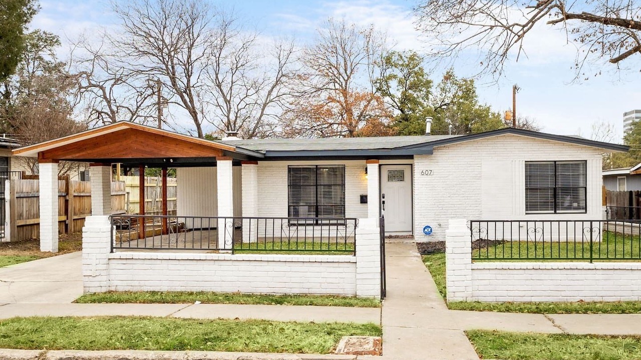 Photo of Outdoor in Shearer Hills - Ridgeview