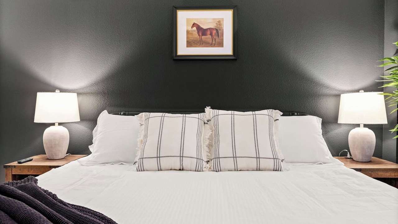 Photo of Bedroom in North San Antonio - SAT