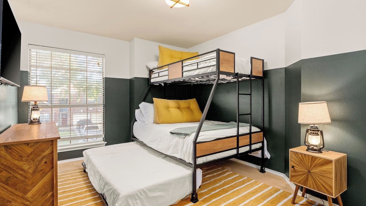 Photo of Bedroom in North San Antonio - SAT
