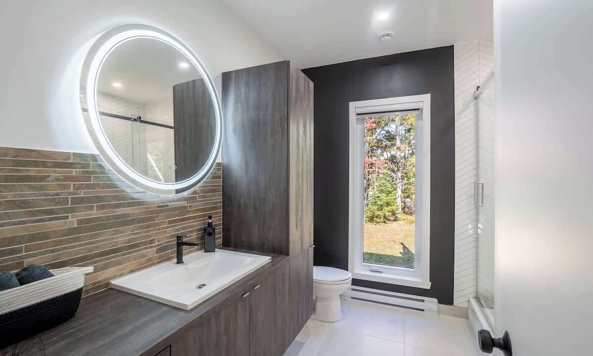 Photo of Bathroom in Saint Come