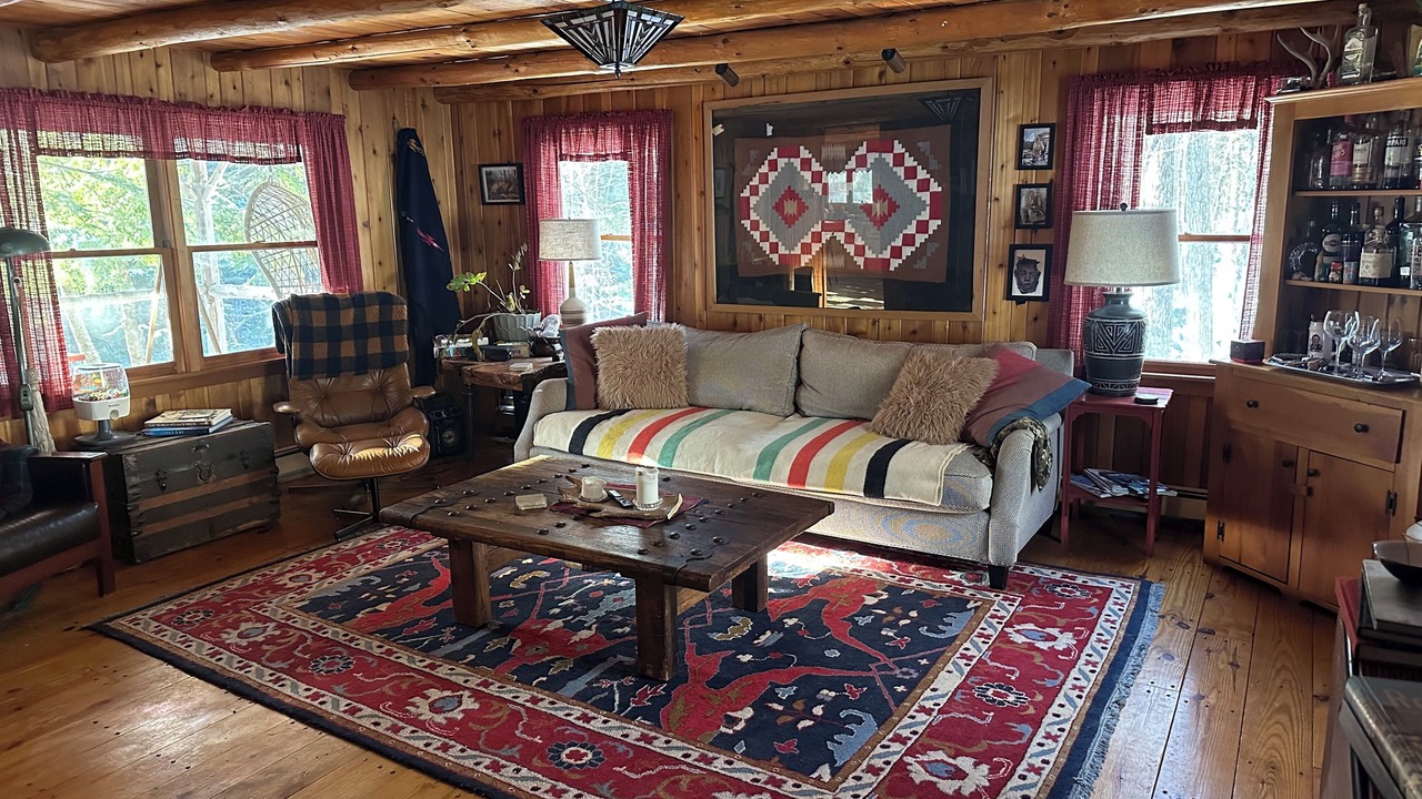 Photo of Livingroom in Indian Lake