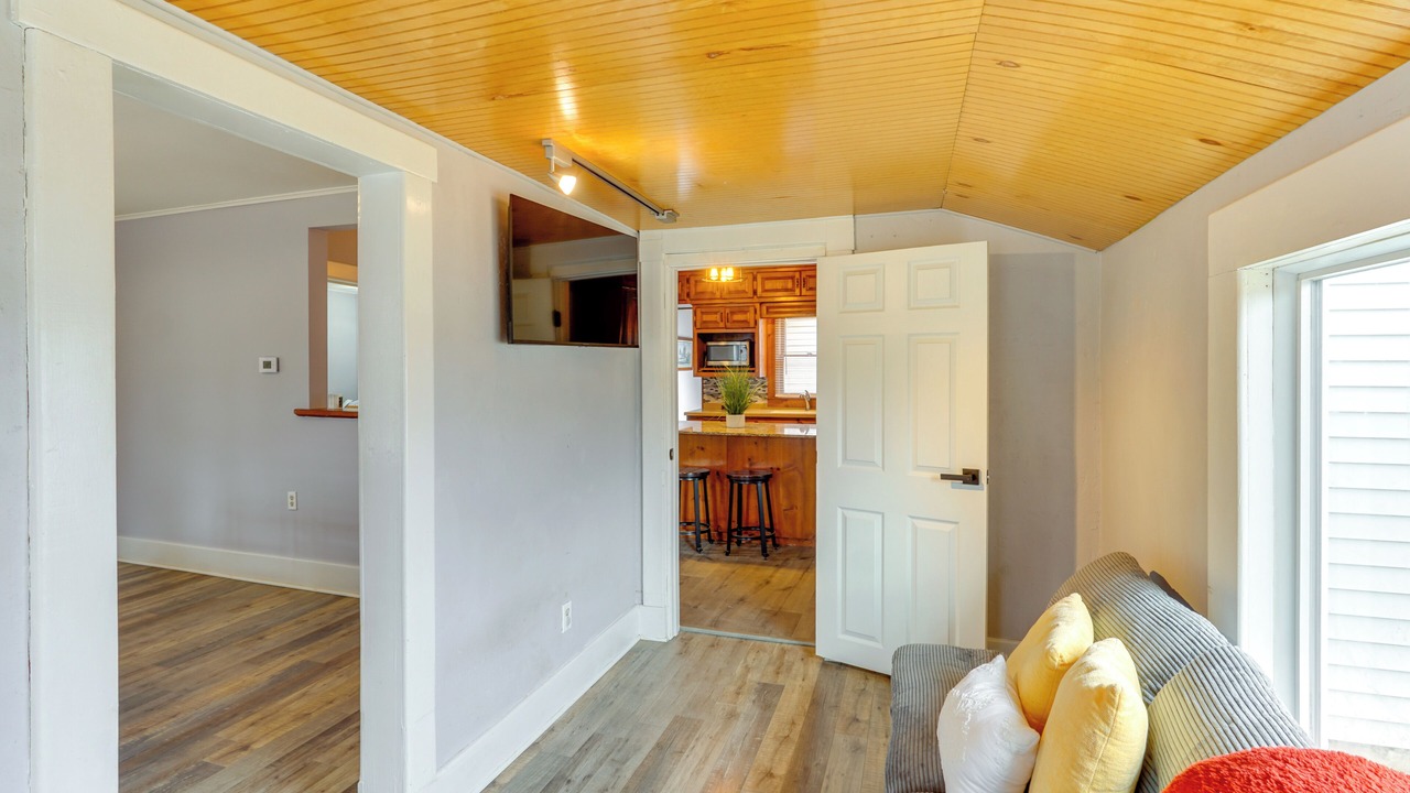 Photo of Livingroom in Fulton