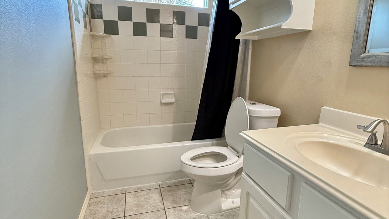 Photo of Bathroom in Pearland