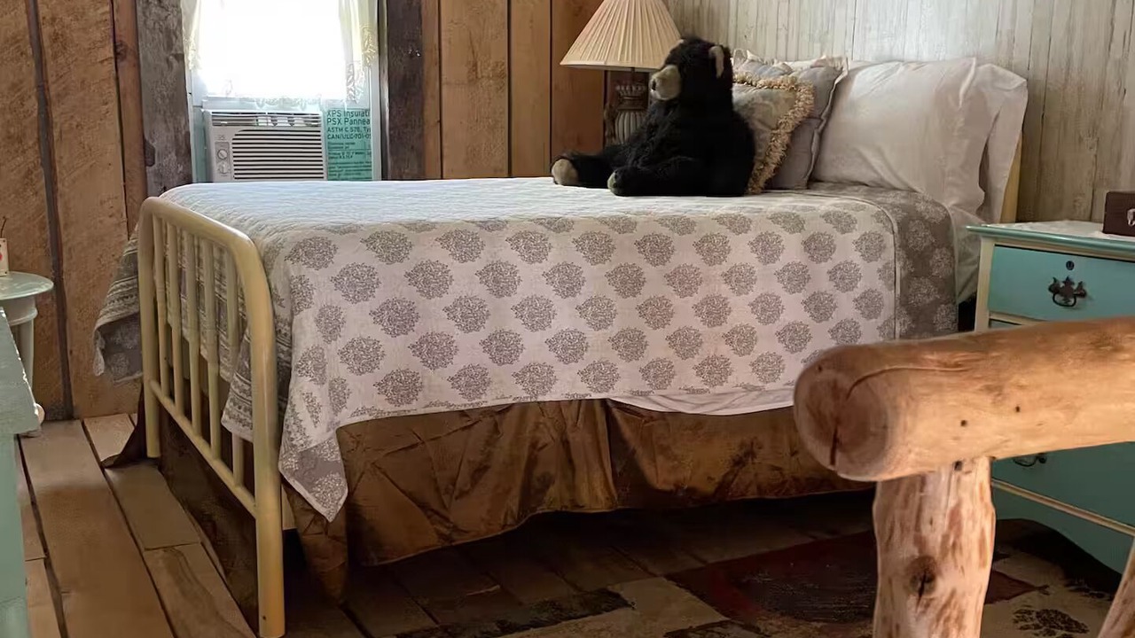 Photo of Bedroom in Tracy City