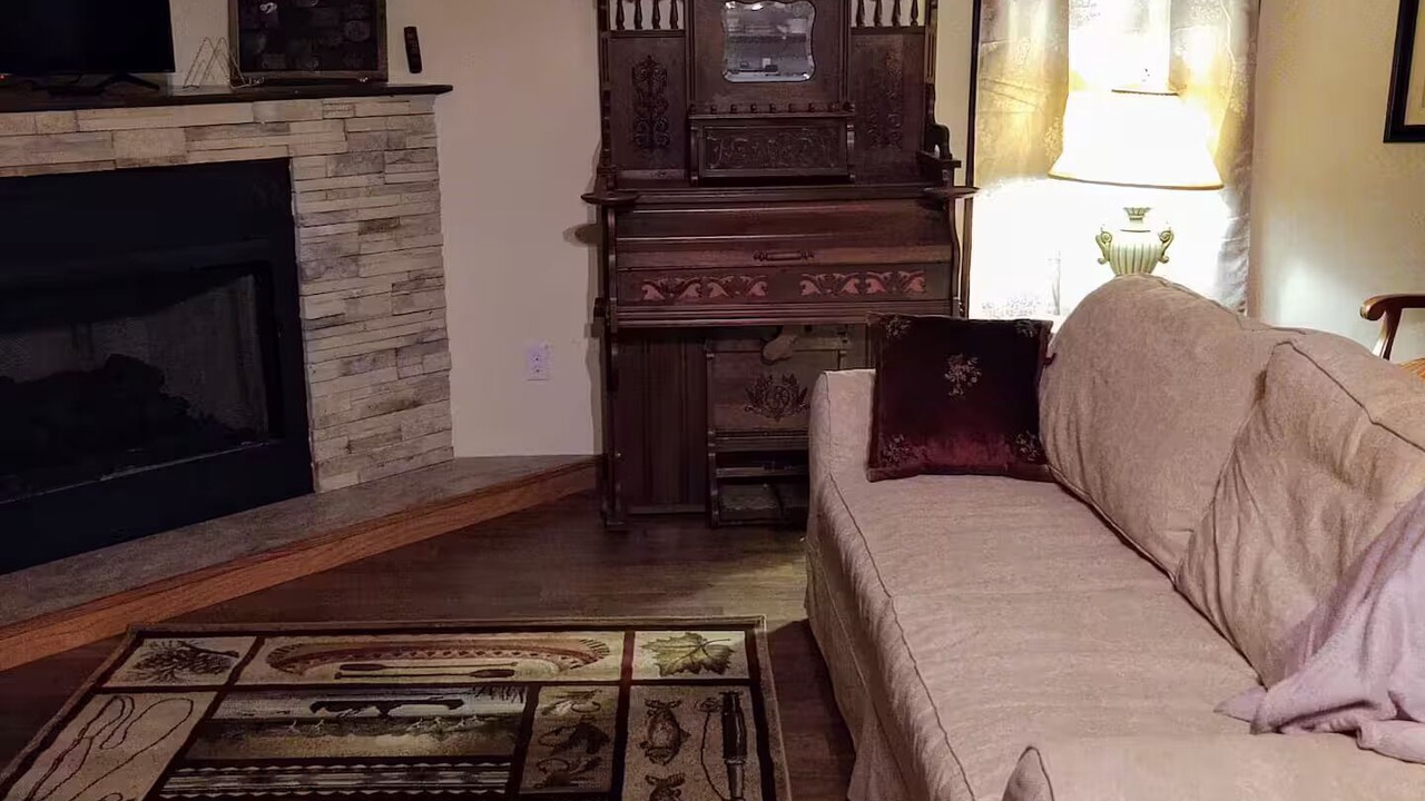 Photo of Livingroom in Tracy City
