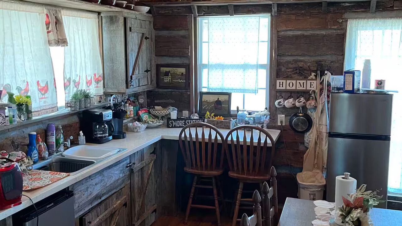 Photo of Kitchen in Tracy City