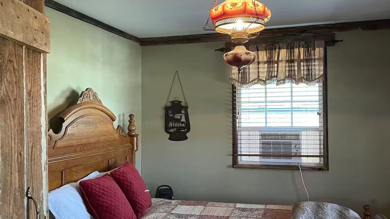 Photo of Bedroom in Tracy City