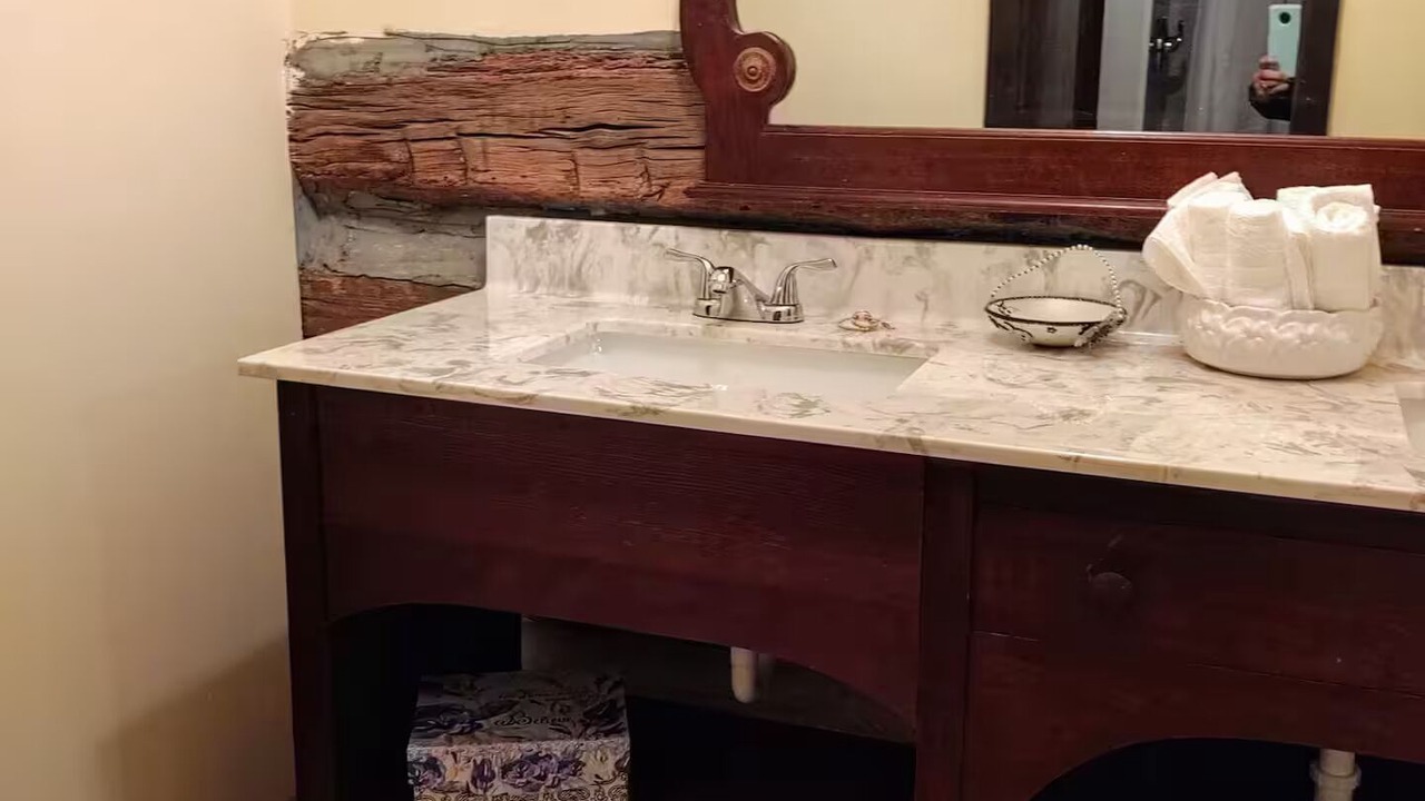 Photo of Bathroom in Tracy City