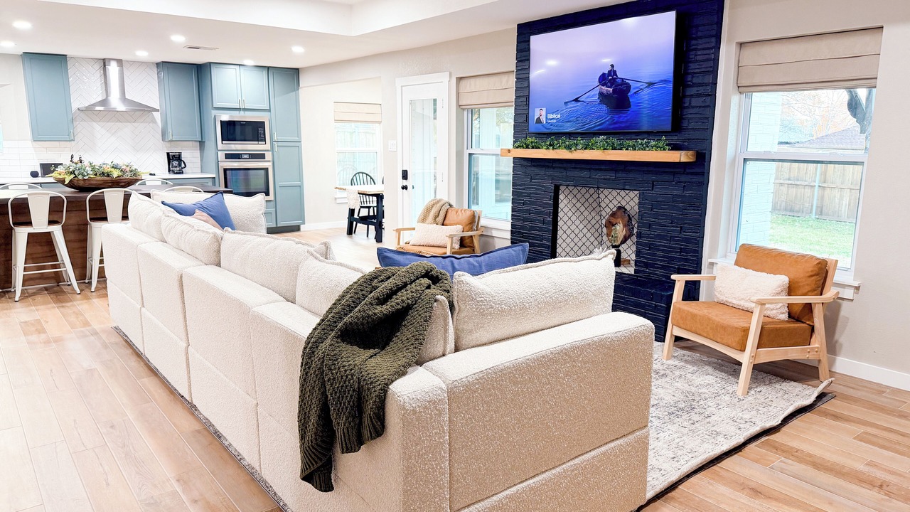 Photo of Livingroom in Keller
