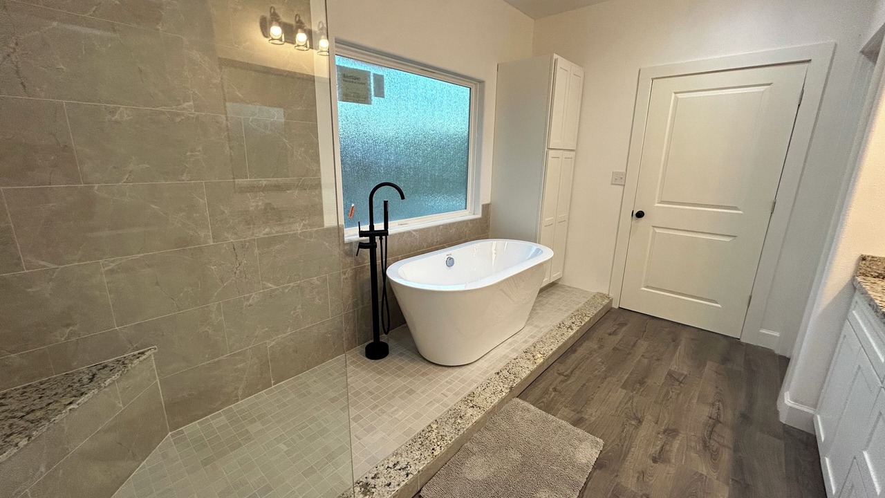 Photo of Bathroom in Hemphill