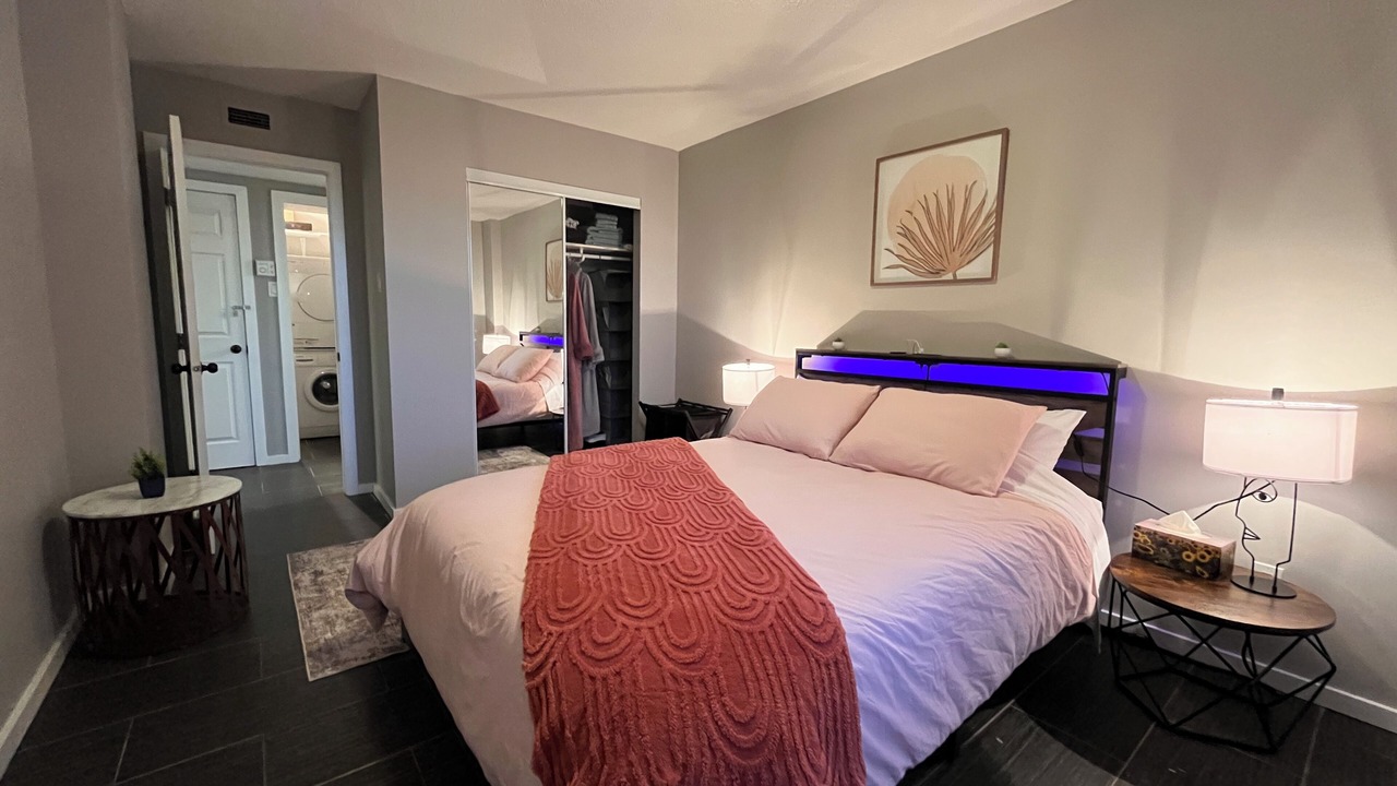 Photo of Bedroom in Saskatoon Downtown