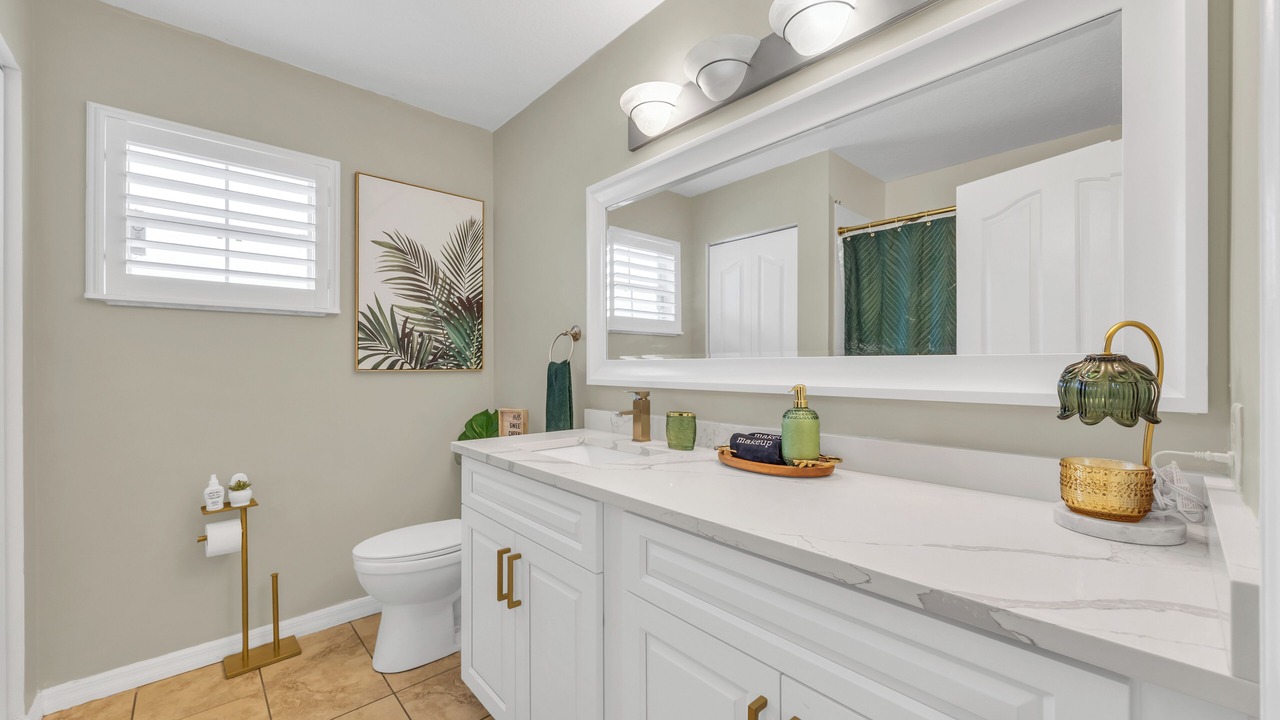 Photo of Bathroom in Candler