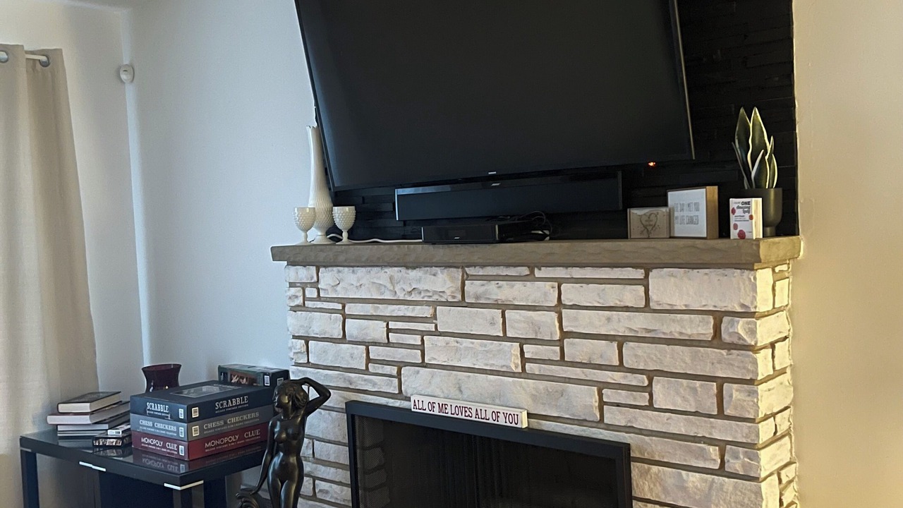 Photo of Livingroom in Willow Springs