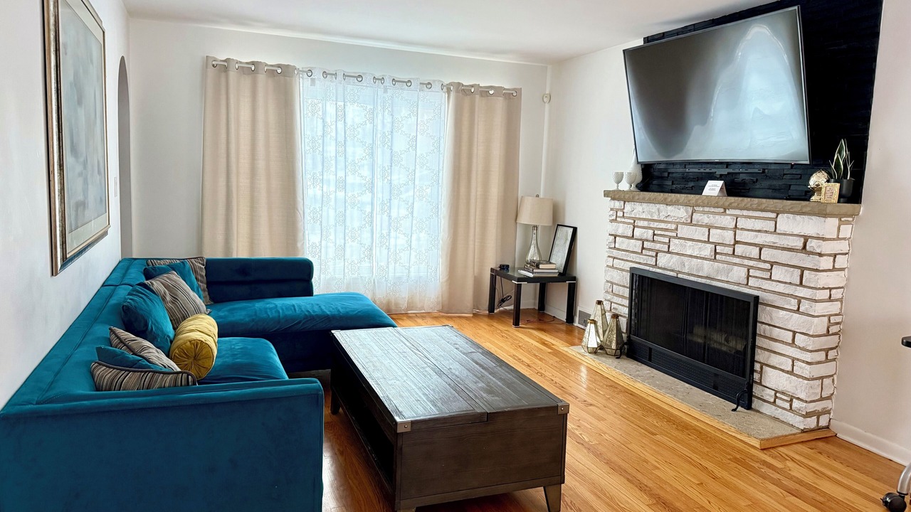 Photo of Livingroom in Willow Springs