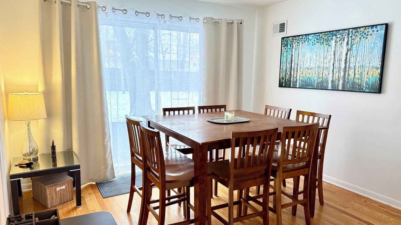 Photo of Livingroom in Willow Springs