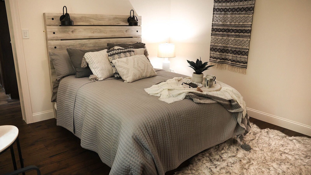 Photo of Bedroom in Airport Drive