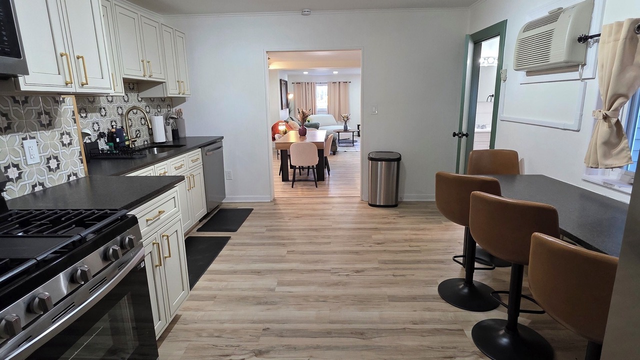 Photo of Kitchen in South Side Flats