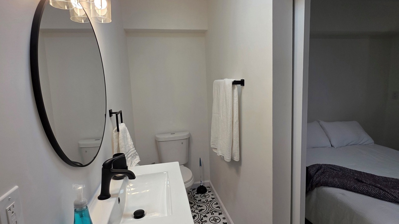 Photo of Bathroom in South Side Flats