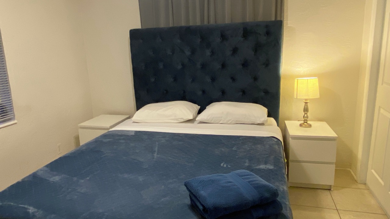 Photo of Bedroom in Royal Poinciana