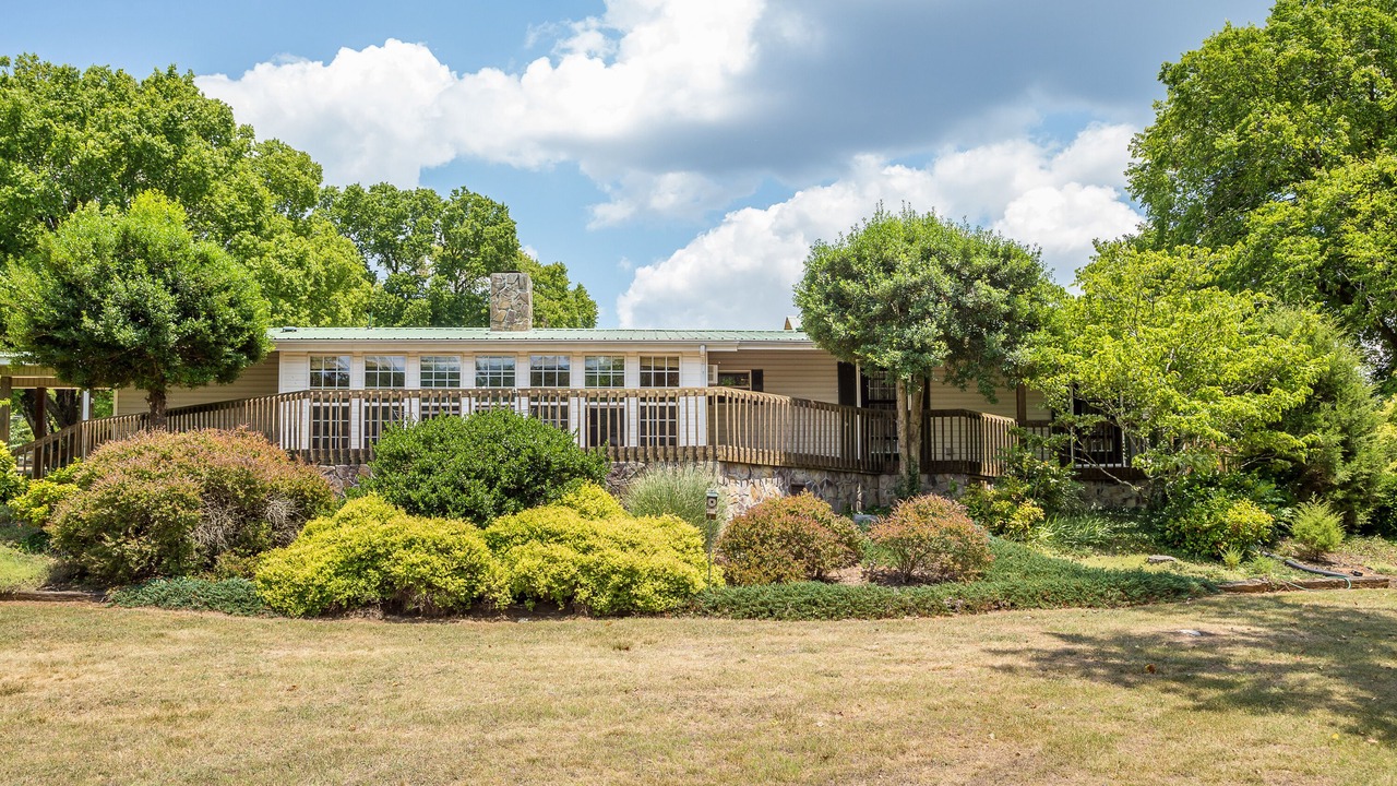 Photo of Others in Chickamauga Lake