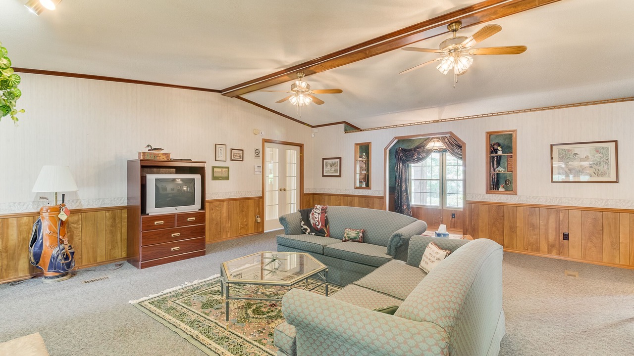 Photo of Bedroom in Chickamauga Lake