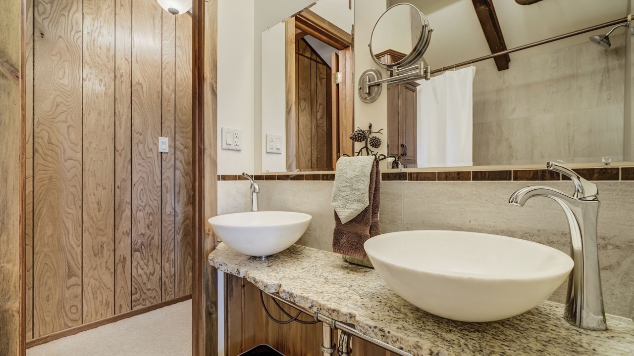 Photo of Bathroom in Florissant