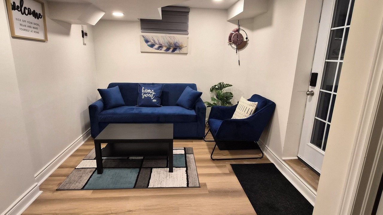Photo of Livingroom in Churchill Meadows