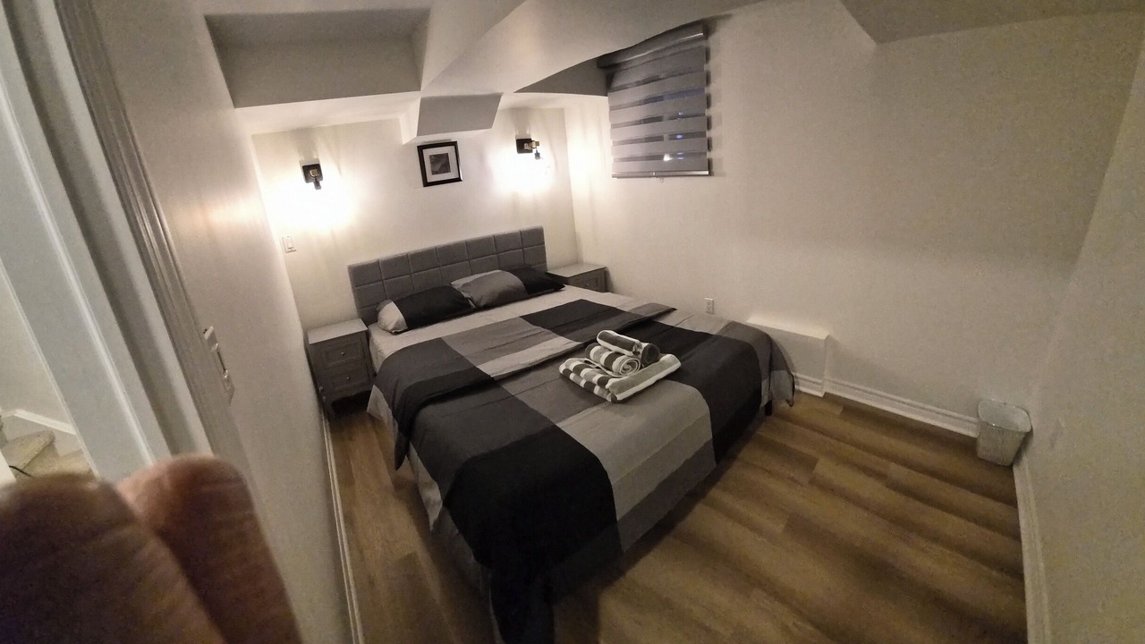 Photo of Bedroom in Churchill Meadows