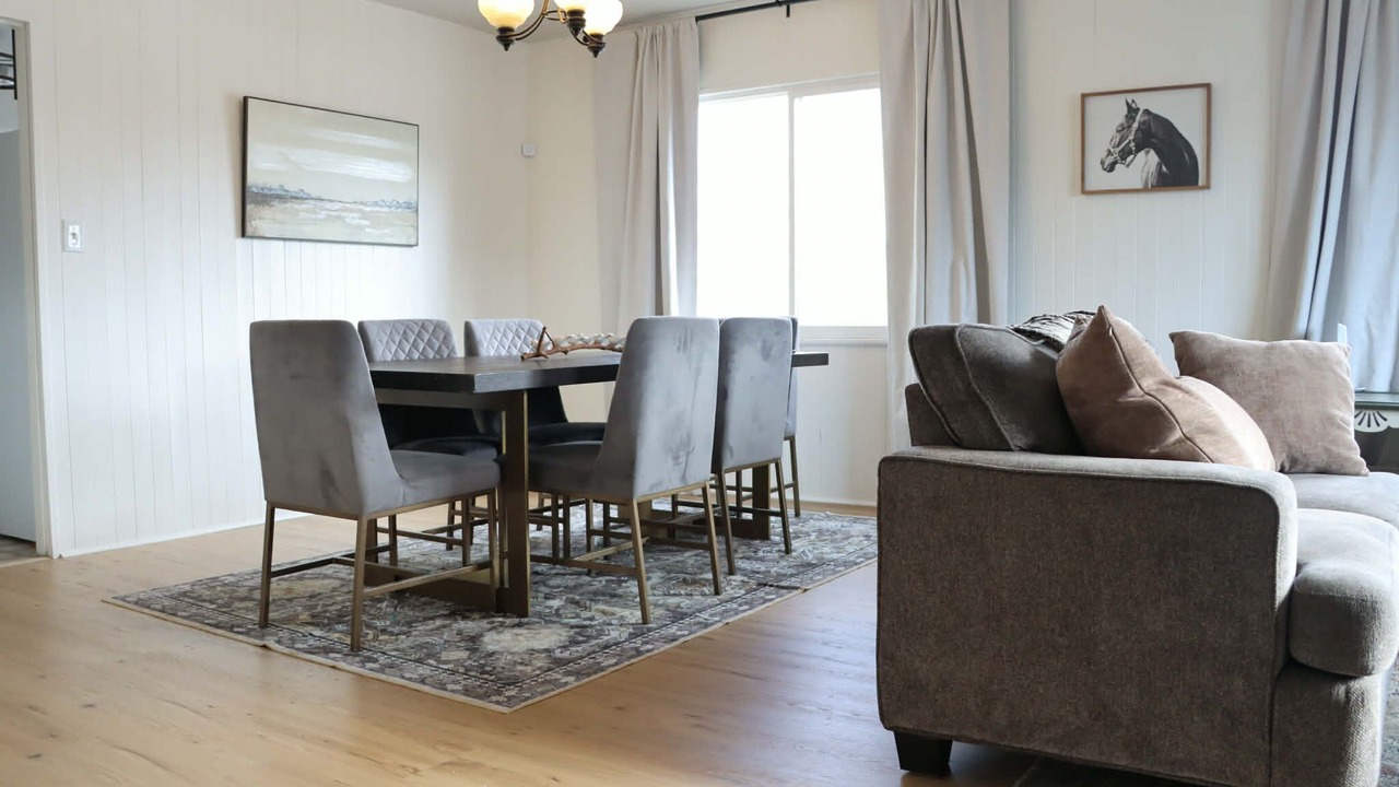 Photo of Livingroom in Omak