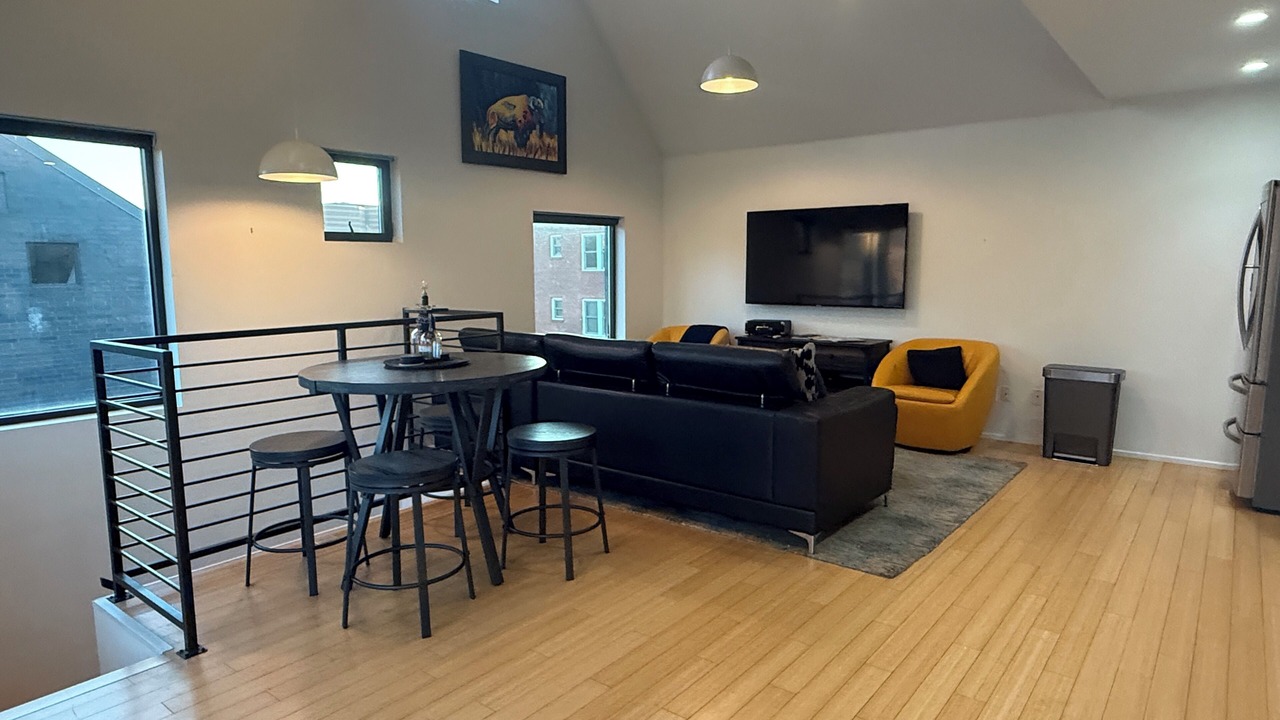 Photo of Livingroom in Midtown