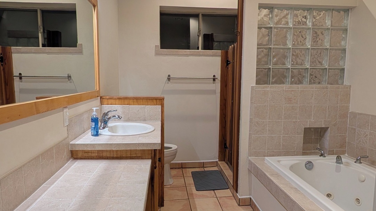 Photo of Bathroom in Sonoita